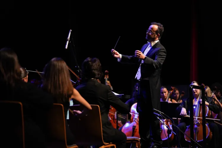 İstanbul Beylikdüzü'nde notalar renklerle buluştu