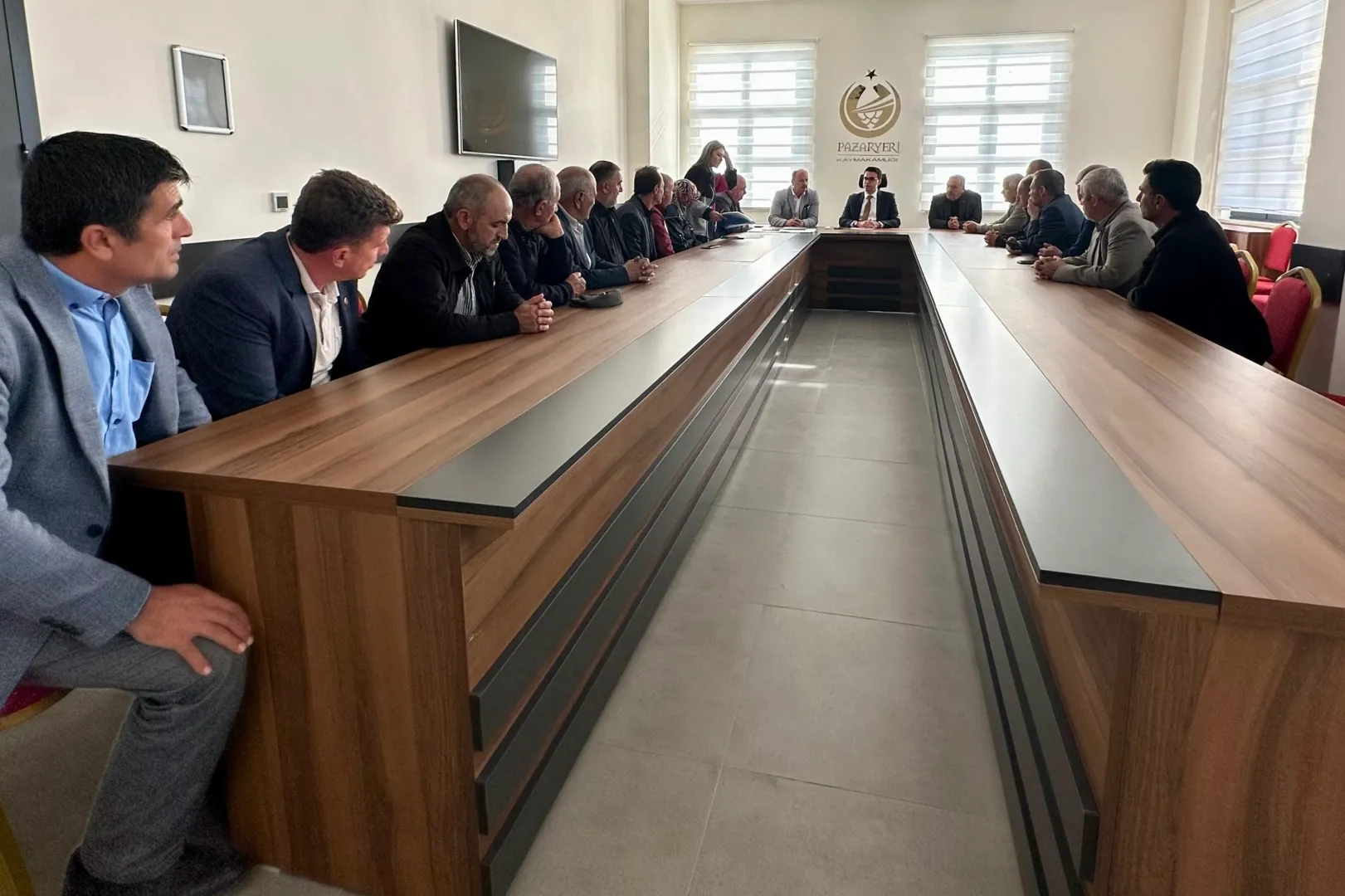 Bilecik Pazaryeri’nde muhtarlarla buluşma