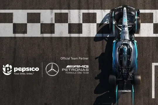 PEPSICO® 2026 yılı için Mercedes-AMG Petronas F1 takımı ile önemli bir küresel ortaklığını duyurdu