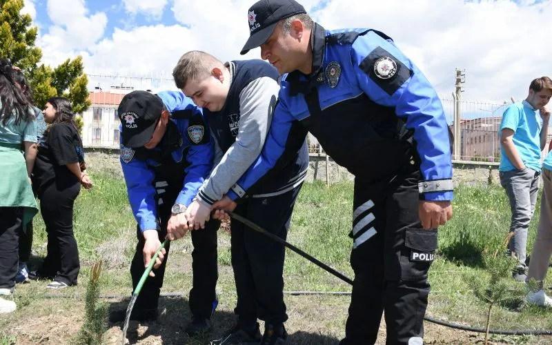 Erzincan Emniyeti, Özel Öğrencilerle Geleceğe Nefes Oldu