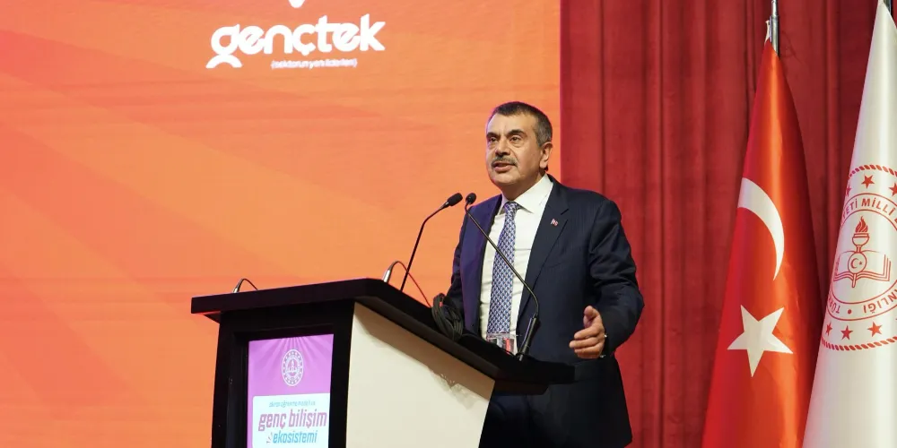 AKRAN ÖĞRENME VE GENÇ BİLİŞİM EKOSİSTEMİ ZİRVESİ